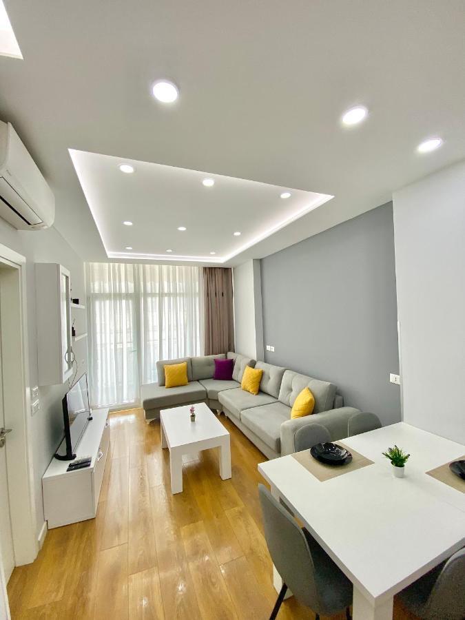 The “Jolly Home” Tirana Extérieur photo